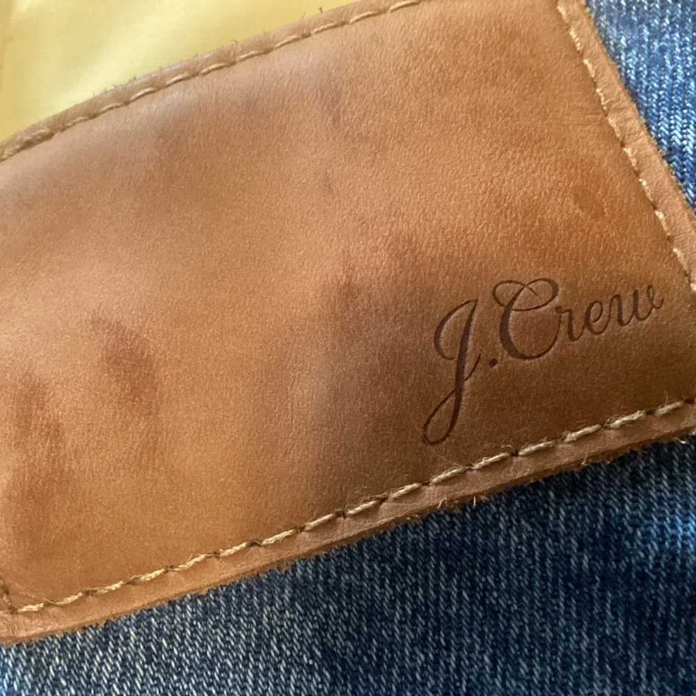 J crew broken in comfy BF jeans sz 33